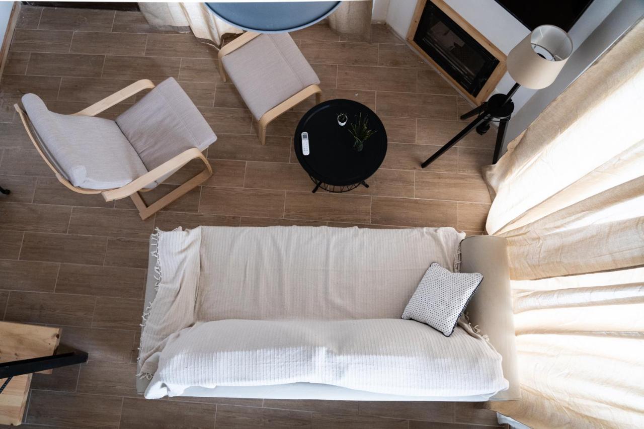 Stathis Suite Exanthia Exterior photo